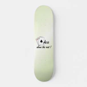 Skateboard Les accès au-dessus du reste vert