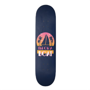Skateboard L'île isolée - je suis sur un bateau