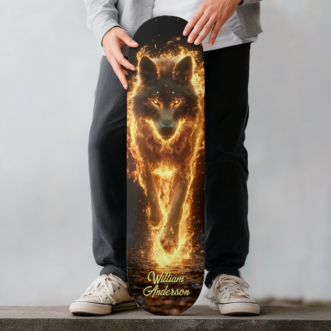 Skateboard Loup Brûlant Lumineux (Fiery Glowing Wolf Skateboard)