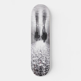 Skateboard Lumière, ombres et symétrie - sépia