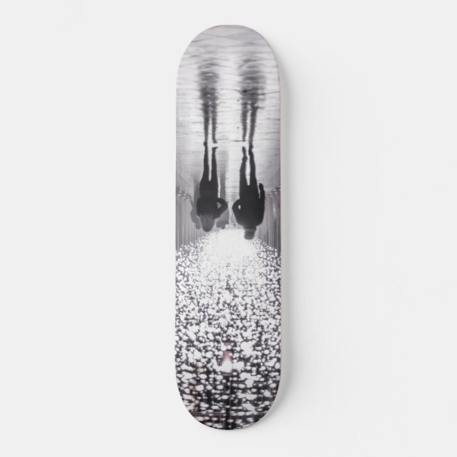 Skateboard Lumière, ombres et symétrie - sépia (Recto)