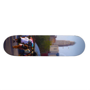 Skateboard Marché de ville et horizon du centre de Kansas