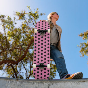 Skateboard Mignon Chic Points Rose et Noir