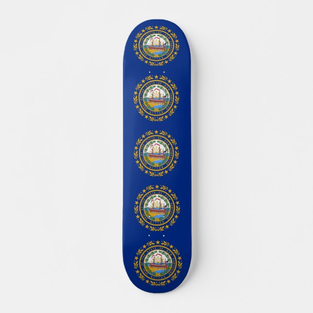 Skateboard mit der Flagge von New Hampshire (Vorne)