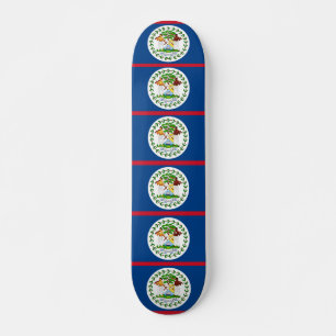 Skateboard mit Flagge von Belize