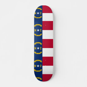 Skateboard mit Flagge von North Carolina
