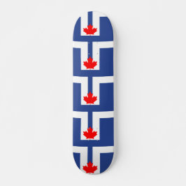 Skateboard mit Flagge von Toronto, Kanada