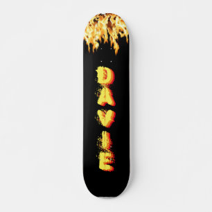 Skateboard mit Ihrem Namen brennen