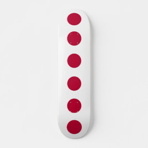 Skateboard mit japanischer Flagge