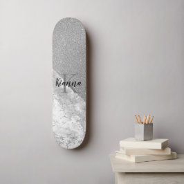 Skateboard Monogramme en marbre argenté Parties scintillant G