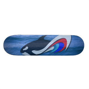 Skateboard Montez la planche à roulettes de marée