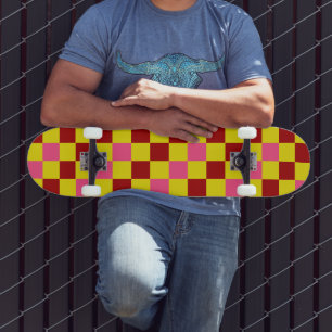 Skateboard Motif à carreaux rouge jaune rose 