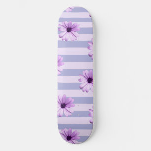 Skateboard Motif à rayures pastel avec des marguerites