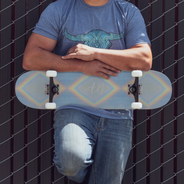 Skateboard Motif arc-en-ciel géométrique avec initiales (Extérieur 3)