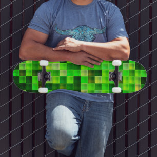 Skateboard Motif carré vert en pixels de jeu vidéo