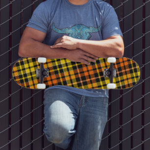 Skateboard Motif carreaux tartan noir jaune orange