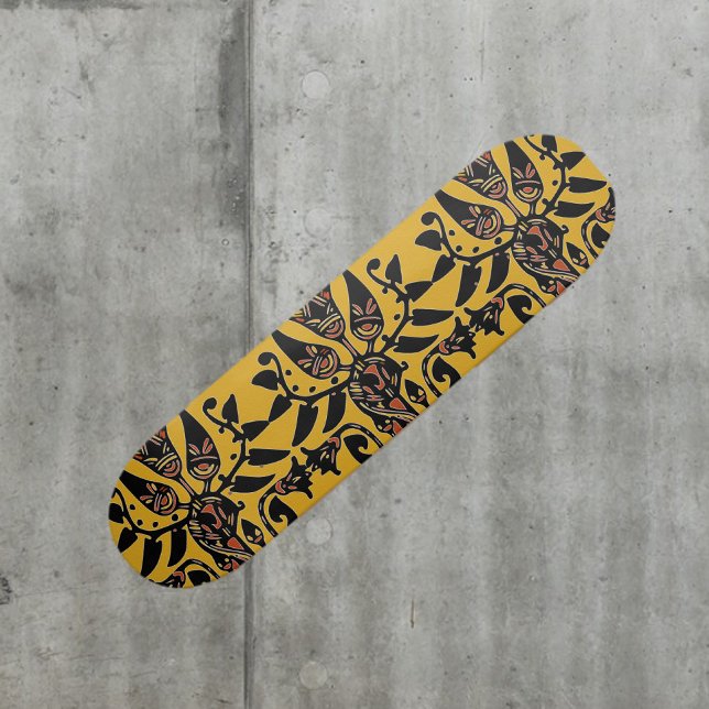 Skateboard Motif de tatouage ethnique tribal (Créateur téléchargé)