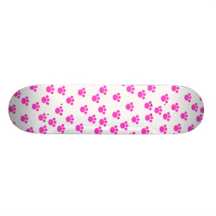 Skateboard Motif Empreinte de patte rose vif et blanc.