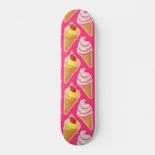 Skateboard Motif rose Kawaii avec crème glacée aux fraises (Devant)