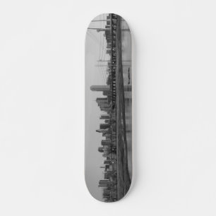 Skateboard Niveaux de gris de Dallas Skyline