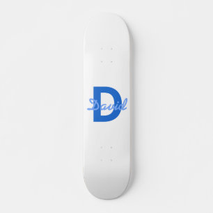 Skateboard Nom bleu et monogramme