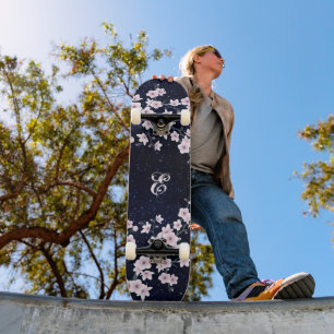 Skateboard Nuit étoilée ciel étoilé Monogramme fleur de ceris