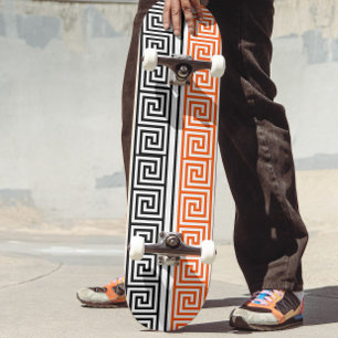 Skateboard Orange Blanc Noir Clé grecque Fret Motif Design