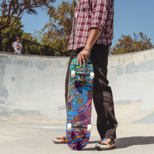 Skateboard Orbite cosmique colorée