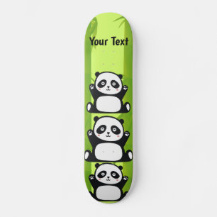 Skateboard Panda heureux avec bambou et fleurs de cerisiers