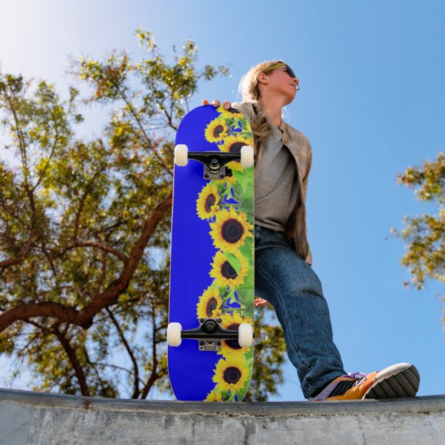 Skateboard Patinage sur les tournesols - Couleurs du drapeau  (Extérieur 1)