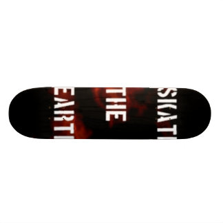 Skateboard Patinent la terre