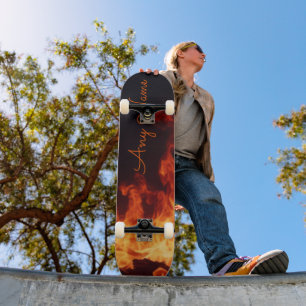 Skateboard personnalisé avec conception Flames
