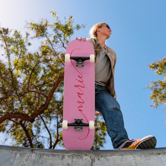 Skateboard Pink and Red Classy Curved Swash Signature Nom (Extérieur 1)