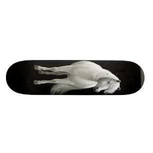 Skateboard Planche à roulettes blanche sauvage de mustang