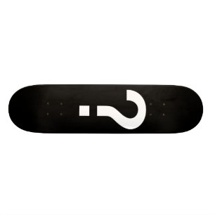 Skateboard planche à roulettes de point d'interrogation
