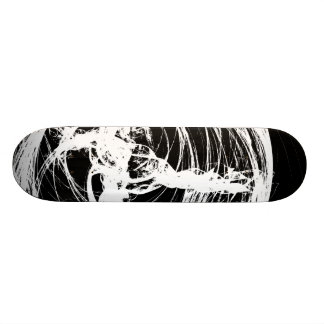 Skateboard planche à roulettes foncée