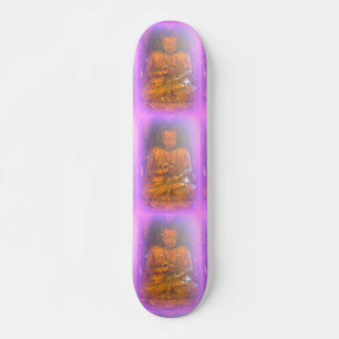 Skateboard planche à roulettes pourpre de buddhas d'aura