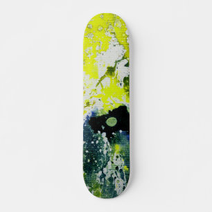 Skateboard Polychromoptique #12 par Michael Moffa