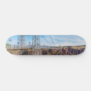 Skateboard Pont Royal Gorge Vue latérale Ski-board