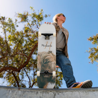 Skateboard Portrait de vache Highland nom personnalisé monogr