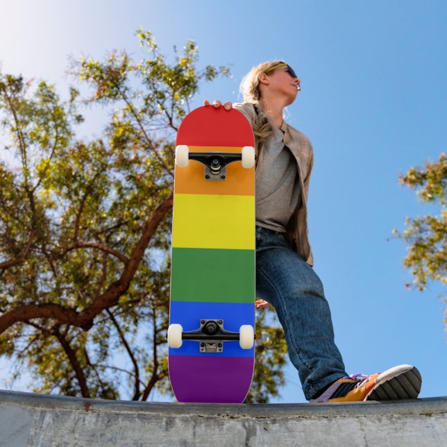 Skateboard Rainbow Stripes LGBTQ Pride (Extérieur 1)