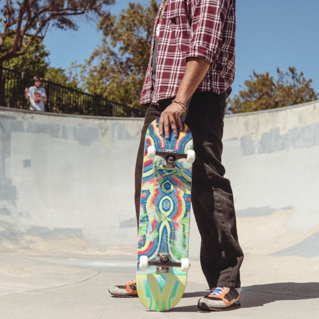 Skateboard Rainbow Swirl en panne (Extérieur 2)