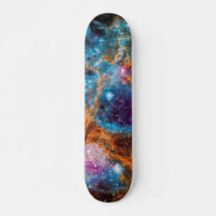 Skateboard Région de formation d'étoiles NGC 6357 Photo spati