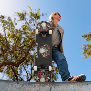 Skateboard Requiem - Conception gothique des vêtements de rue