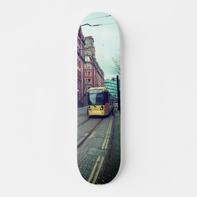 Skateboard rues Manchester (Devant)