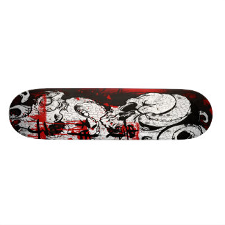 Skateboard serpent de crâne