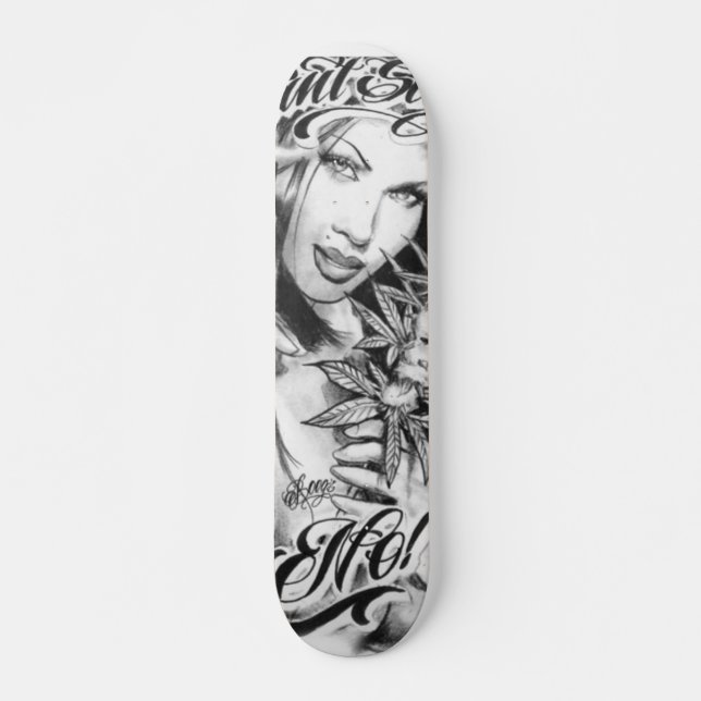 Skateboard Skate girl smoke weed (Devant)