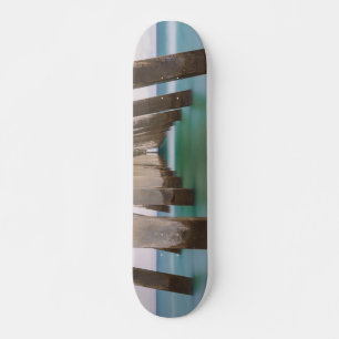Skateboard Sous le quai de Navarre Beach