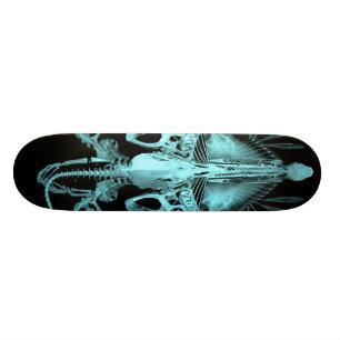 Skateboard Squelette étranger de créature