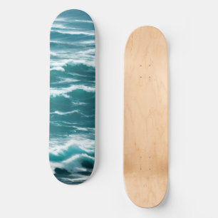 Skateboard Surf agité Turquoise Ocean Waves